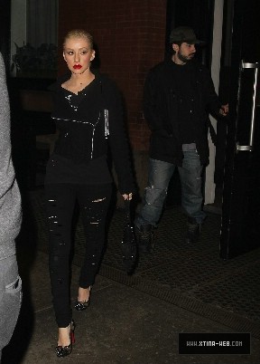 xtinadaily_241015.jpg xtinadaily_241015.jpg