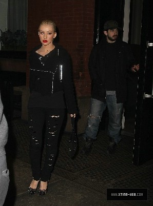 xtinadaily_241016.jpg xtinadaily_241016.jpg