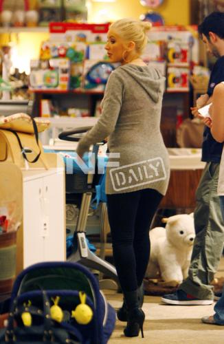 xtinadaily_25045.jpg xtinadaily_25045.jpg