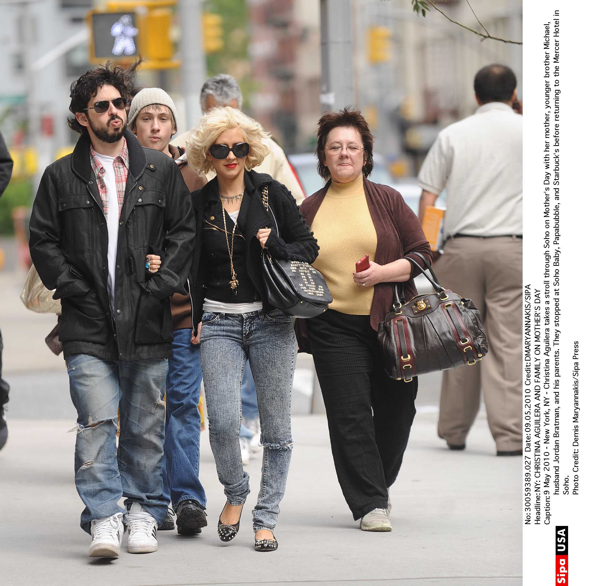 xtinadaily_26018.jpg xtinadaily_26018.jpg