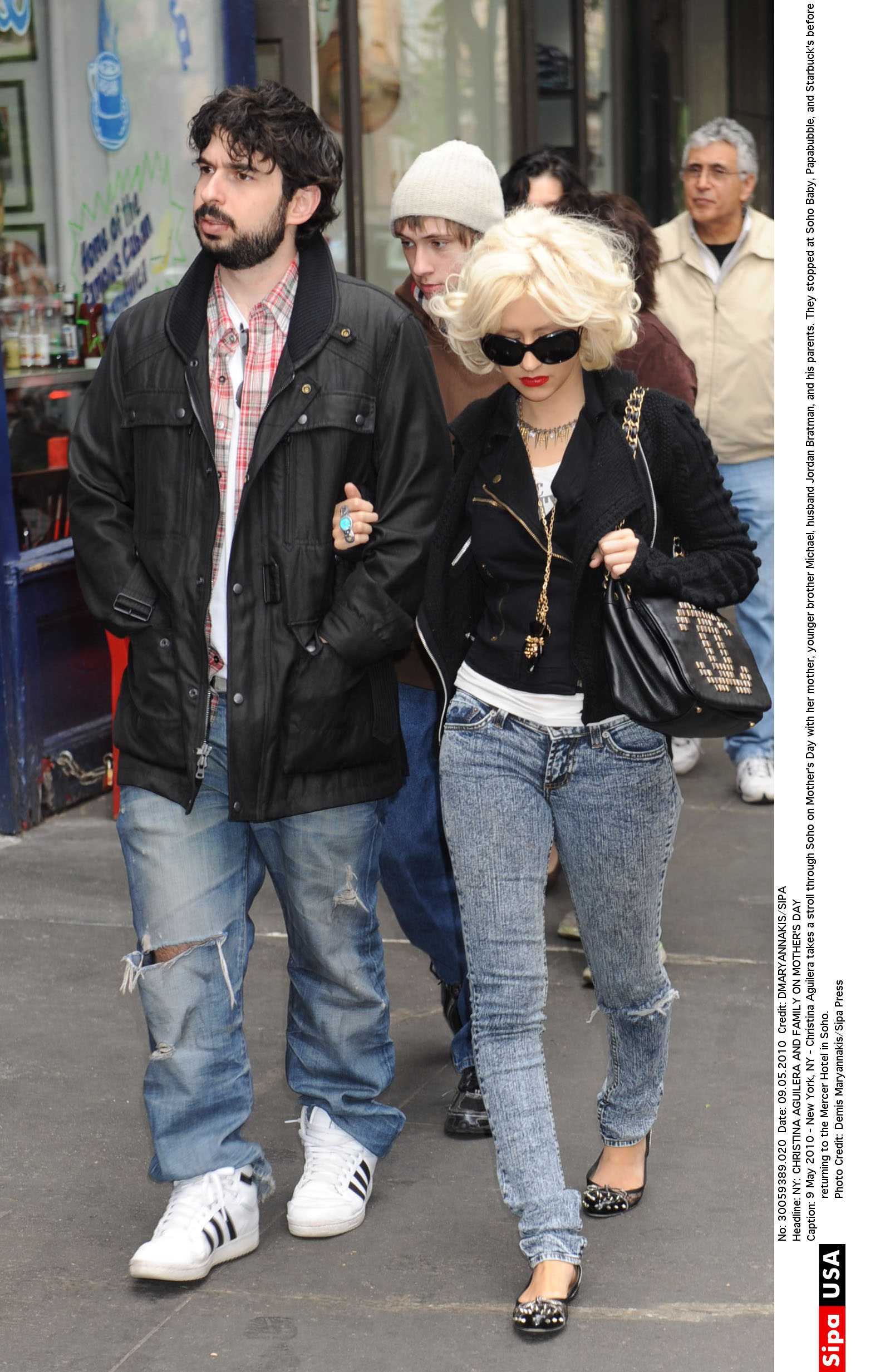 xtinadaily_26025.jpg xtinadaily_26025.jpg