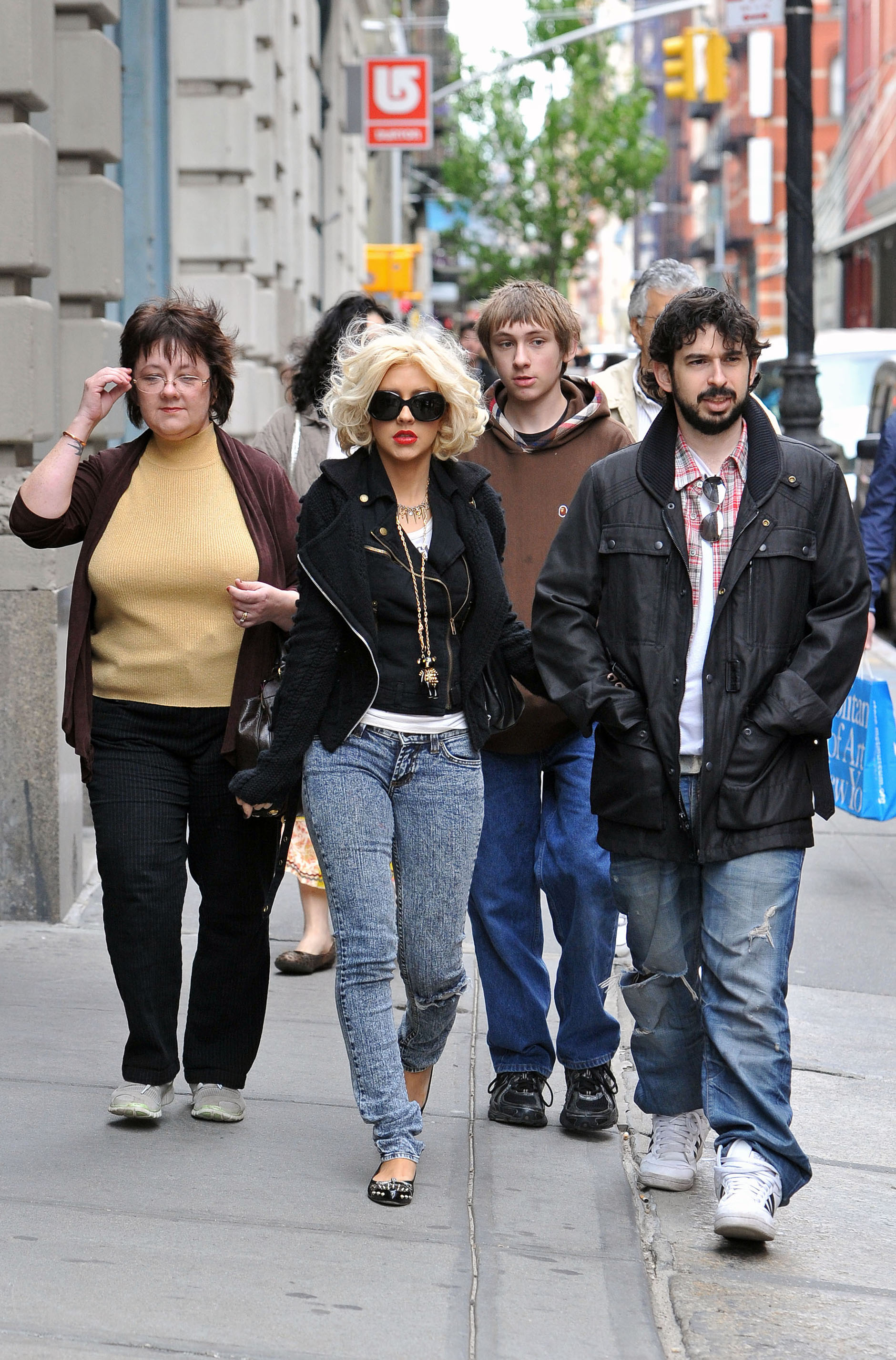 xtinadaily_26087.jpg xtinadaily_26087.jpg