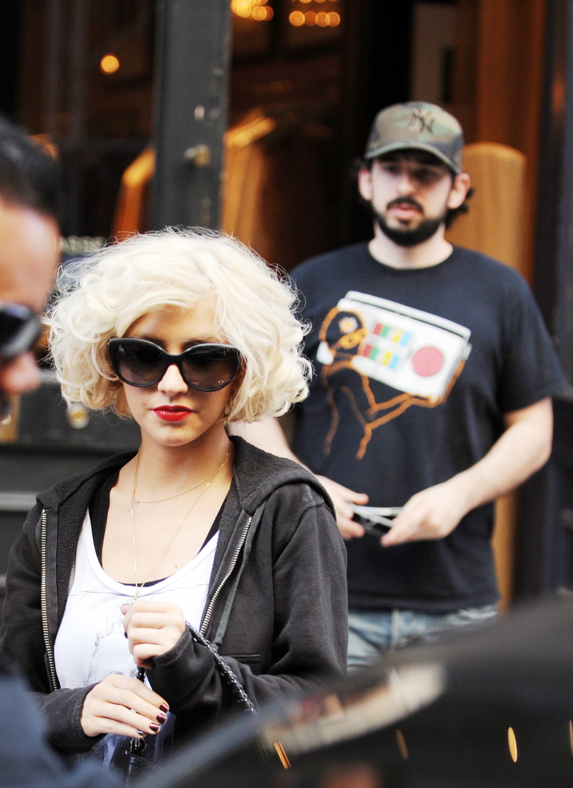 xtinadaily_456_281829.jpg xtinadaily_456_281829.jpg