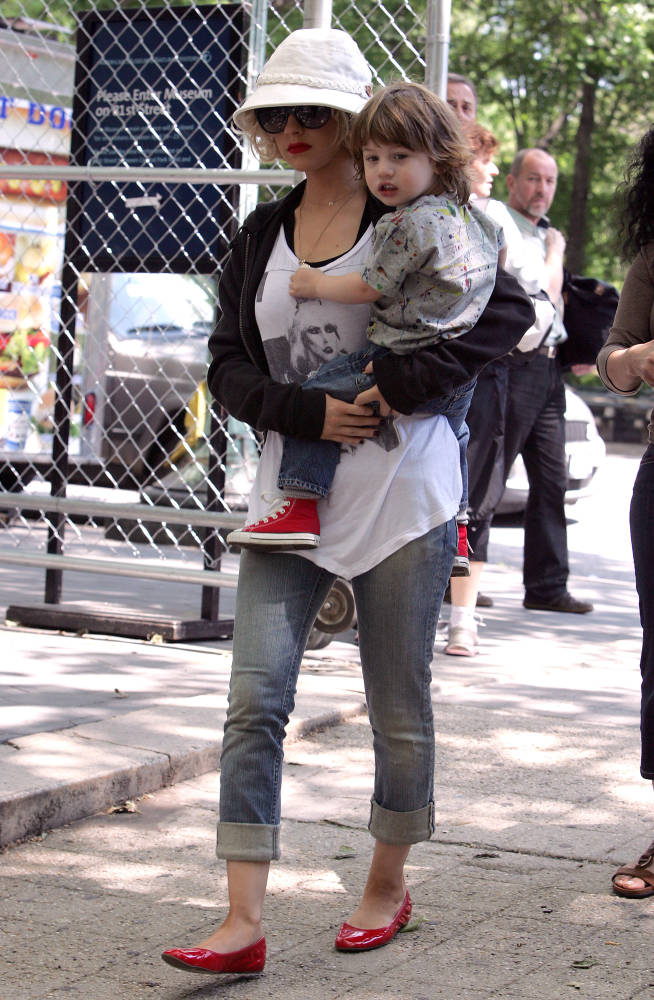 xtinadaily_486_28529.jpg xtinadaily_486_28529.jpg