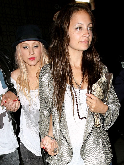 xtinadaily_487019.jpg xtinadaily_487019.jpg