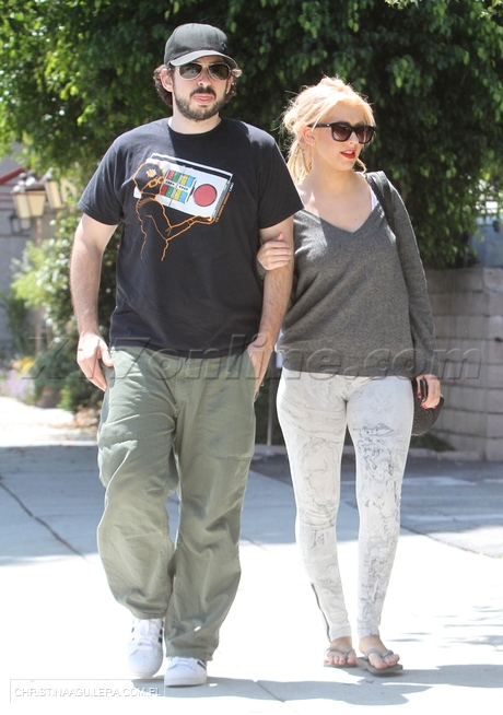 xtinadaily_4978008~0.jpg xtinadaily_4978008~0.jpg