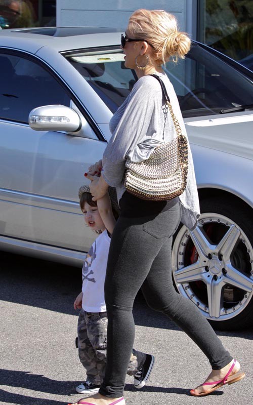 xtinadaily_4978015.jpg xtinadaily_4978015.jpg