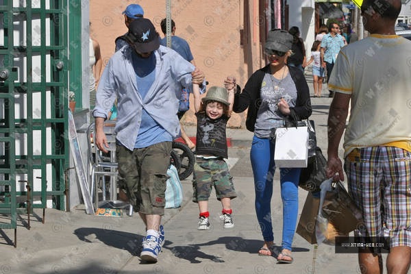 xtinadaily_584_28729.jpg xtinadaily_584_28729.jpg