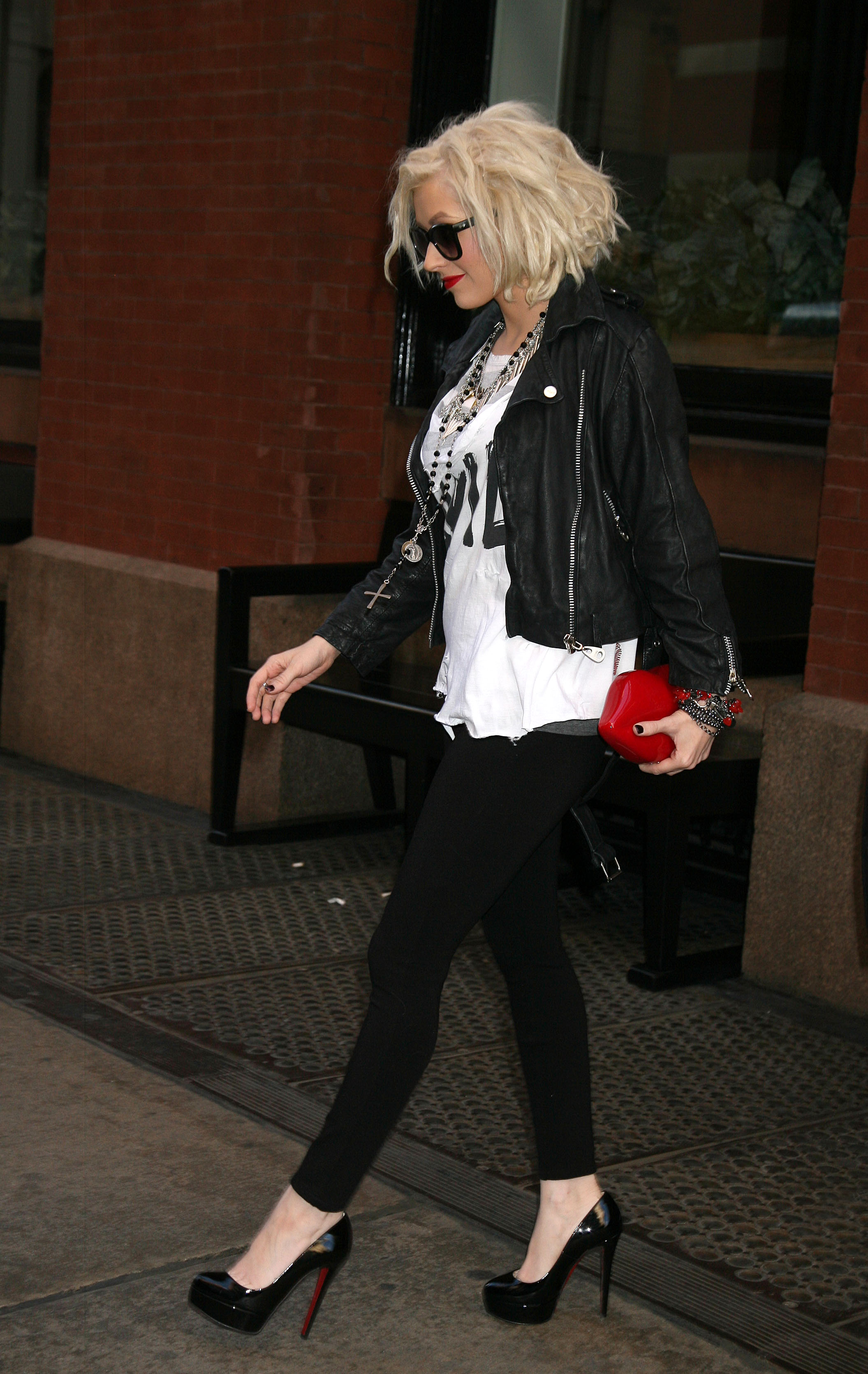 xtinadaily_788701005.jpg xtinadaily_788701005.jpg