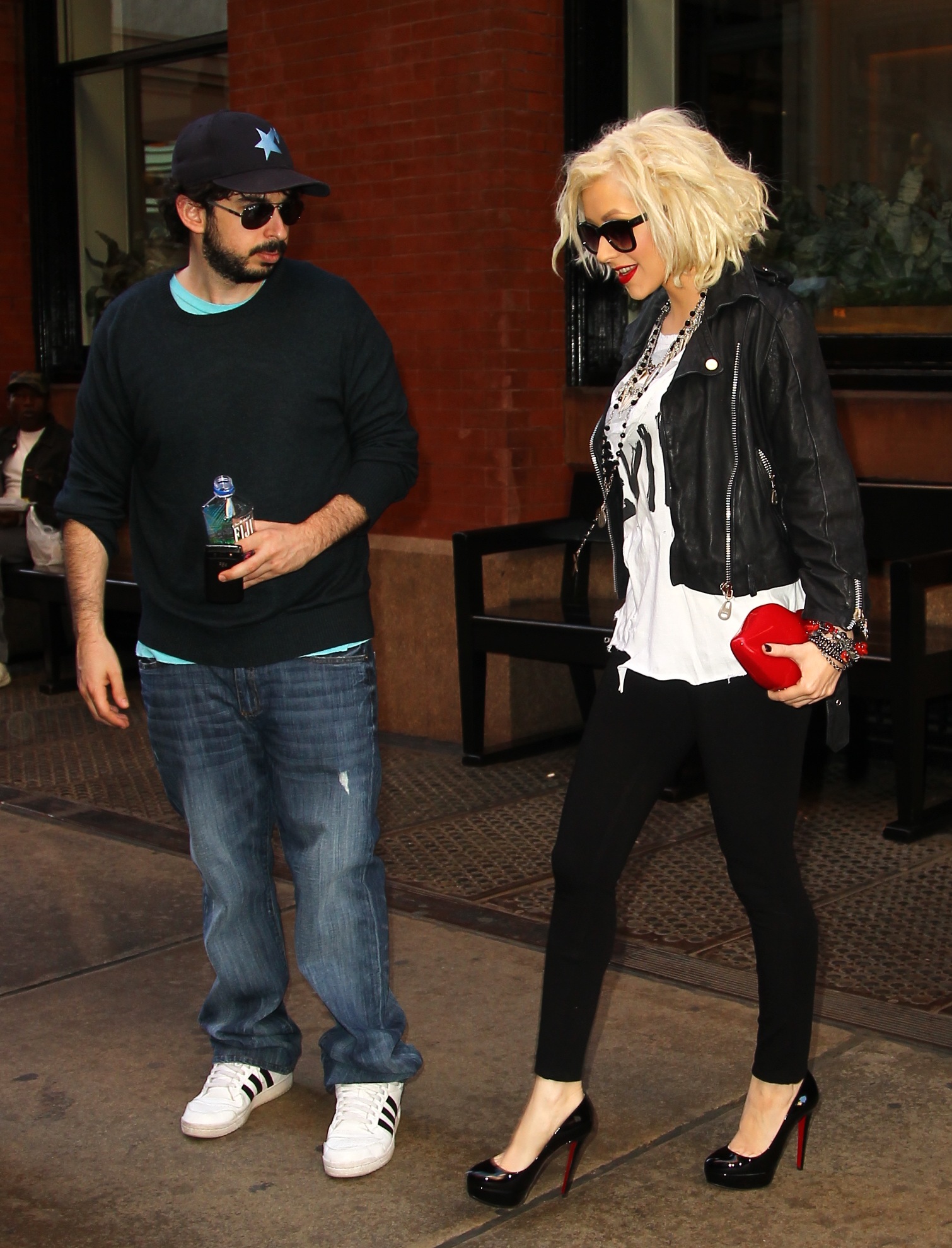 xtinadaily_788701023.jpg xtinadaily_788701023.jpg