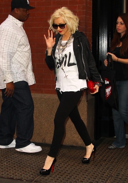 xtinadaily_8521_28829.jpg xtinadaily_8521_28829.jpg