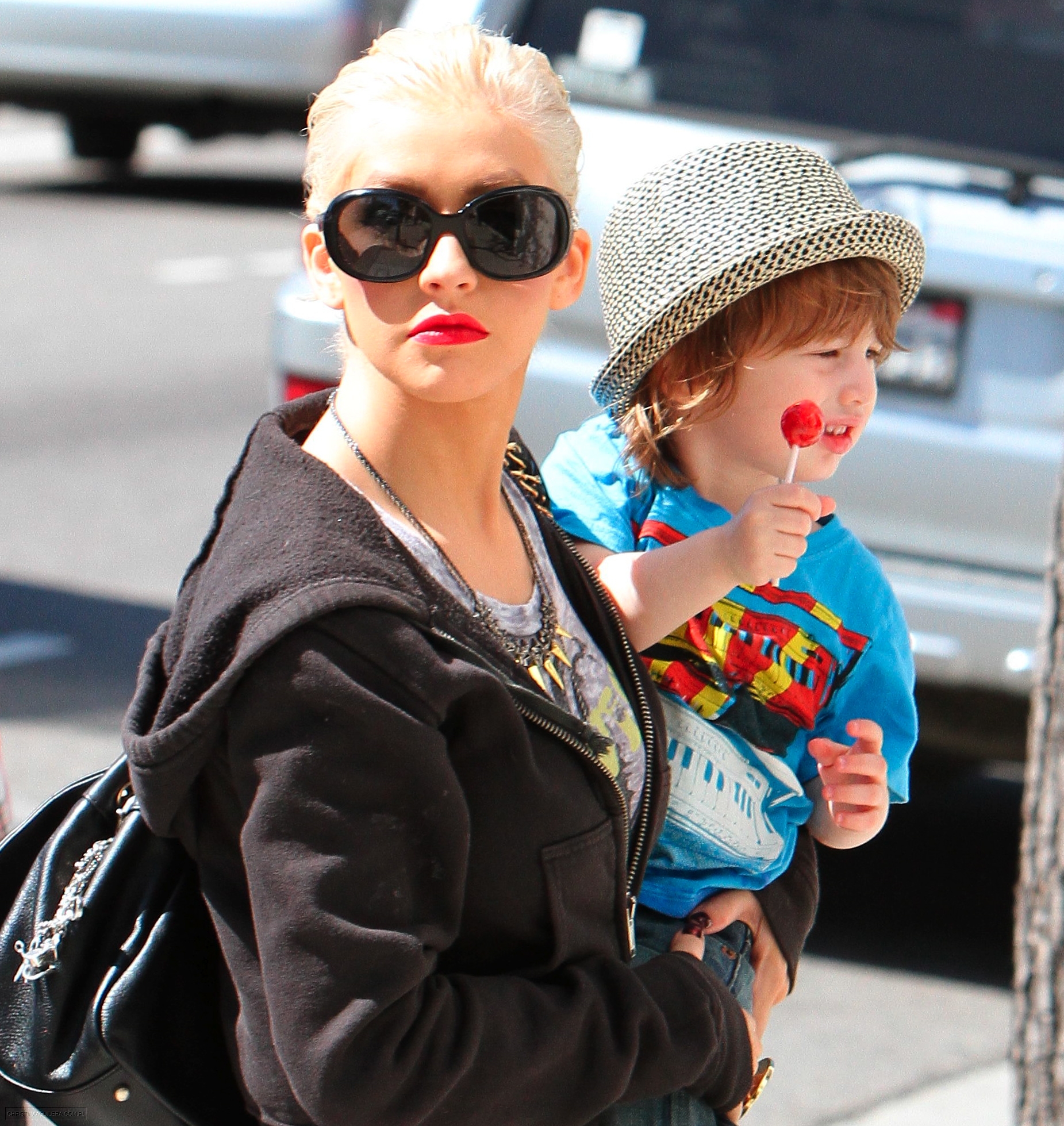 xtinadaily_869_281729.jpg xtinadaily_869_281729.jpg