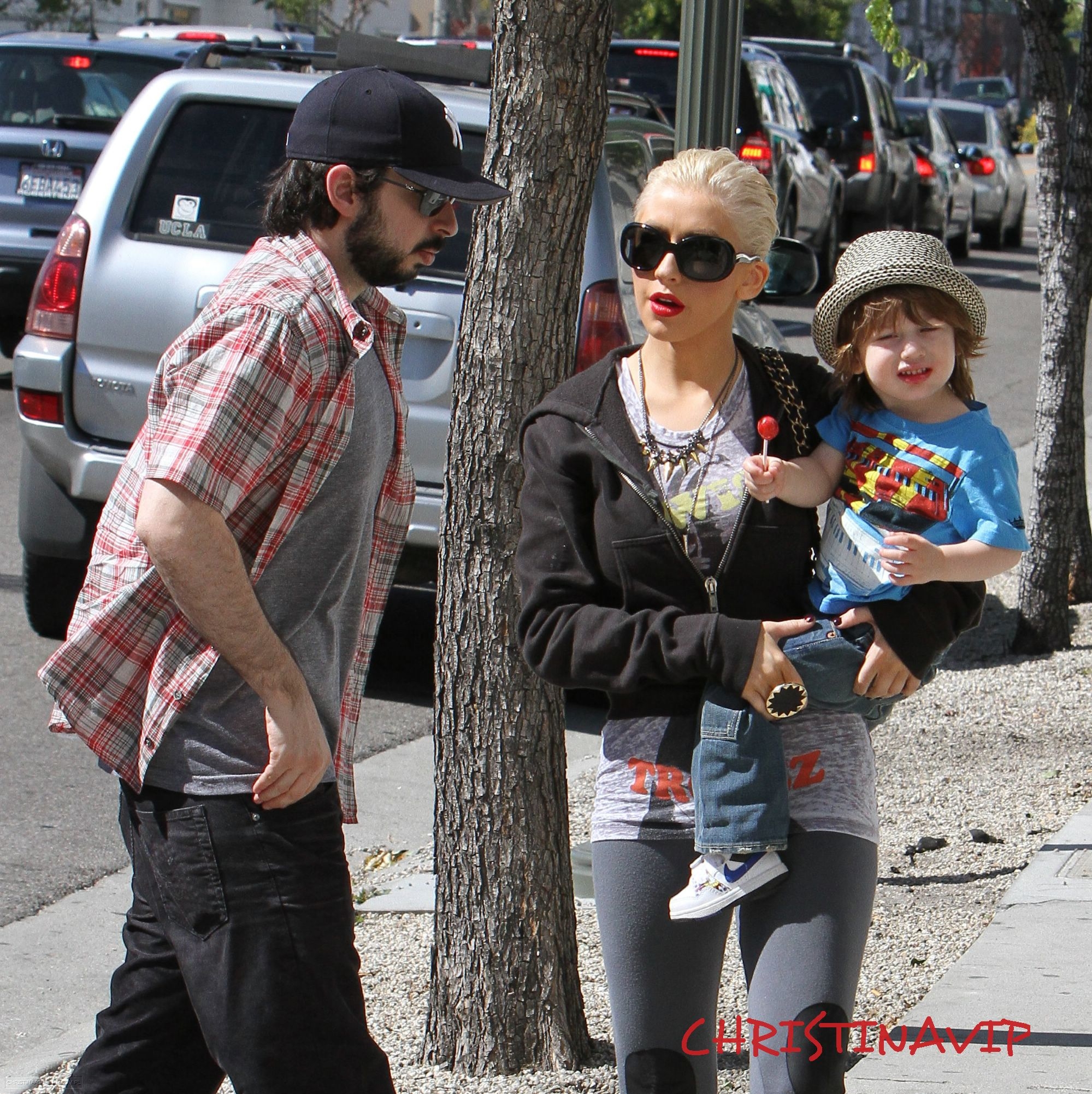 xtinadaily_869_284729.jpg xtinadaily_869_284729.jpg