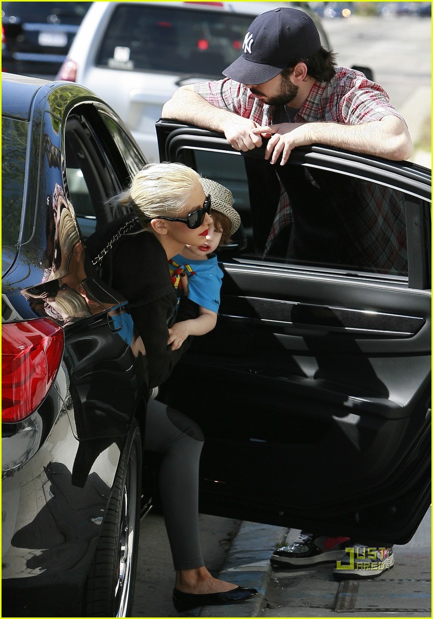 xtinadaily_869_287929.jpg xtinadaily_869_287929.jpg