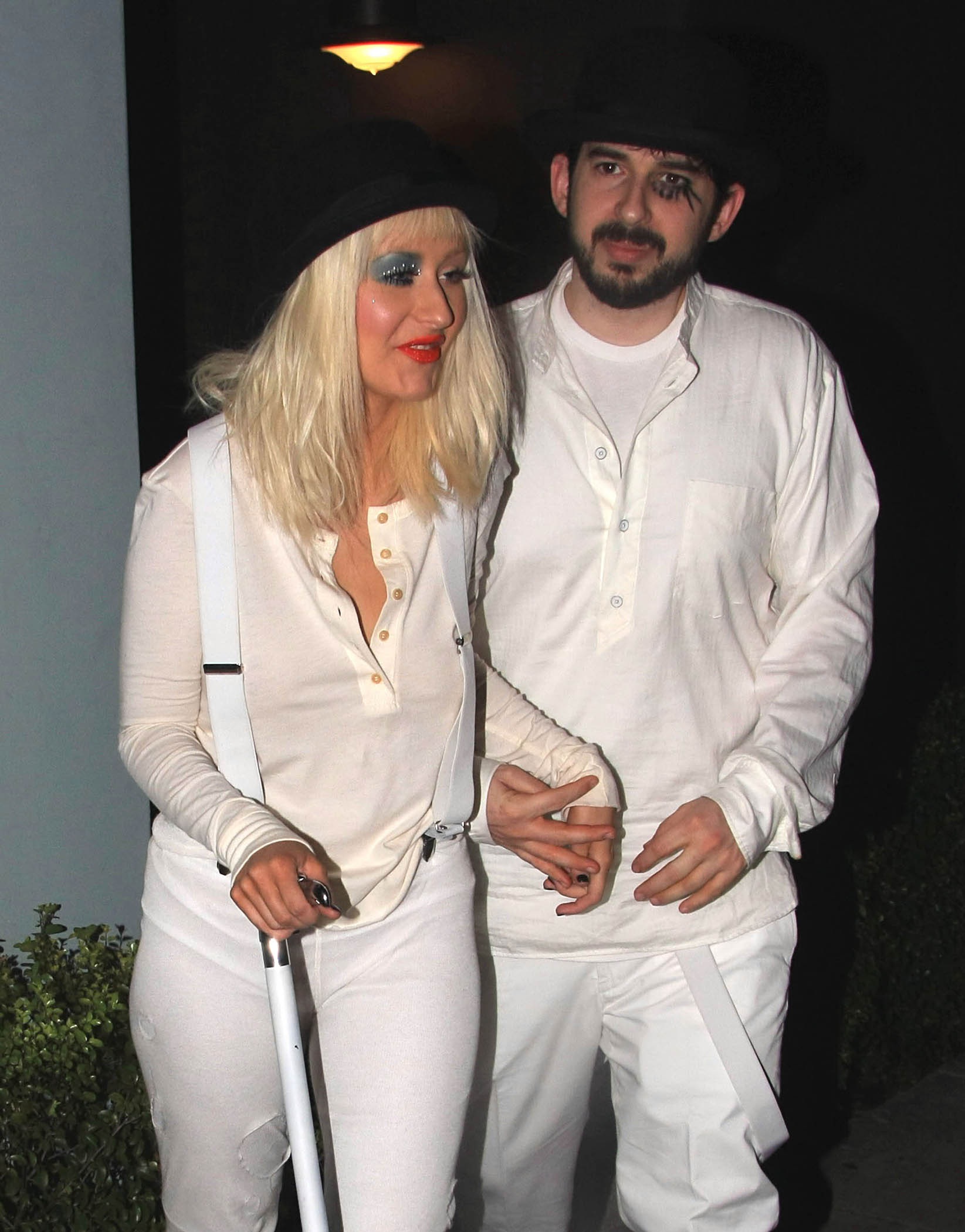 xtinadaily_birthd18_281929.jpg xtinadaily_birthd18_281929.jpg