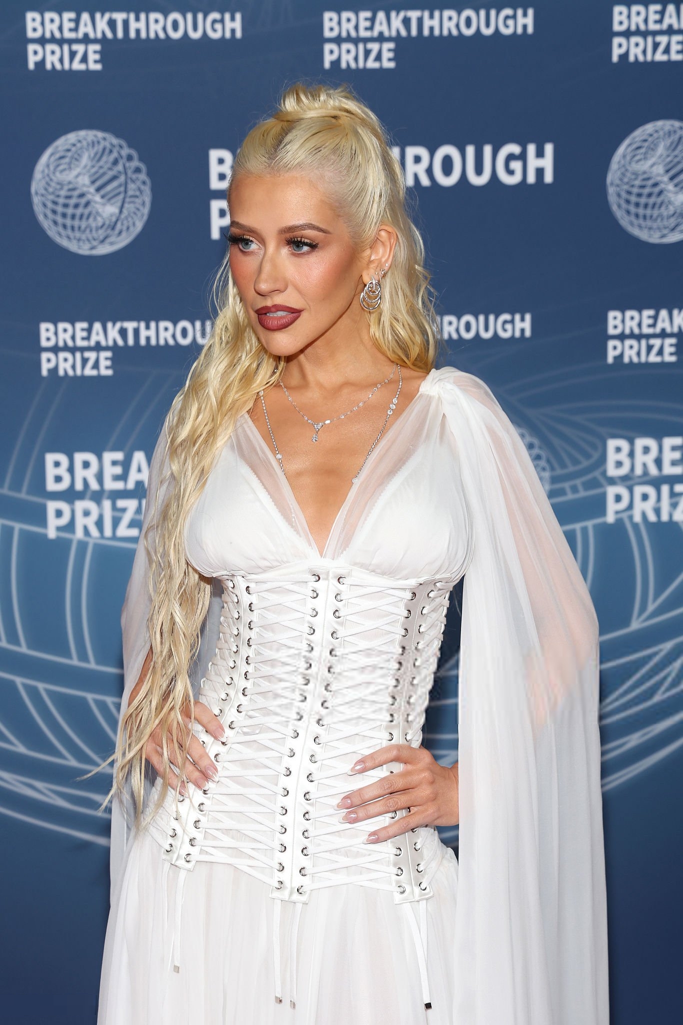 xtinadaily_christina_aguilera_11th_Breakthrough_Prize_Ceremony_at_Barker_Hangar_2612622632640.jpg