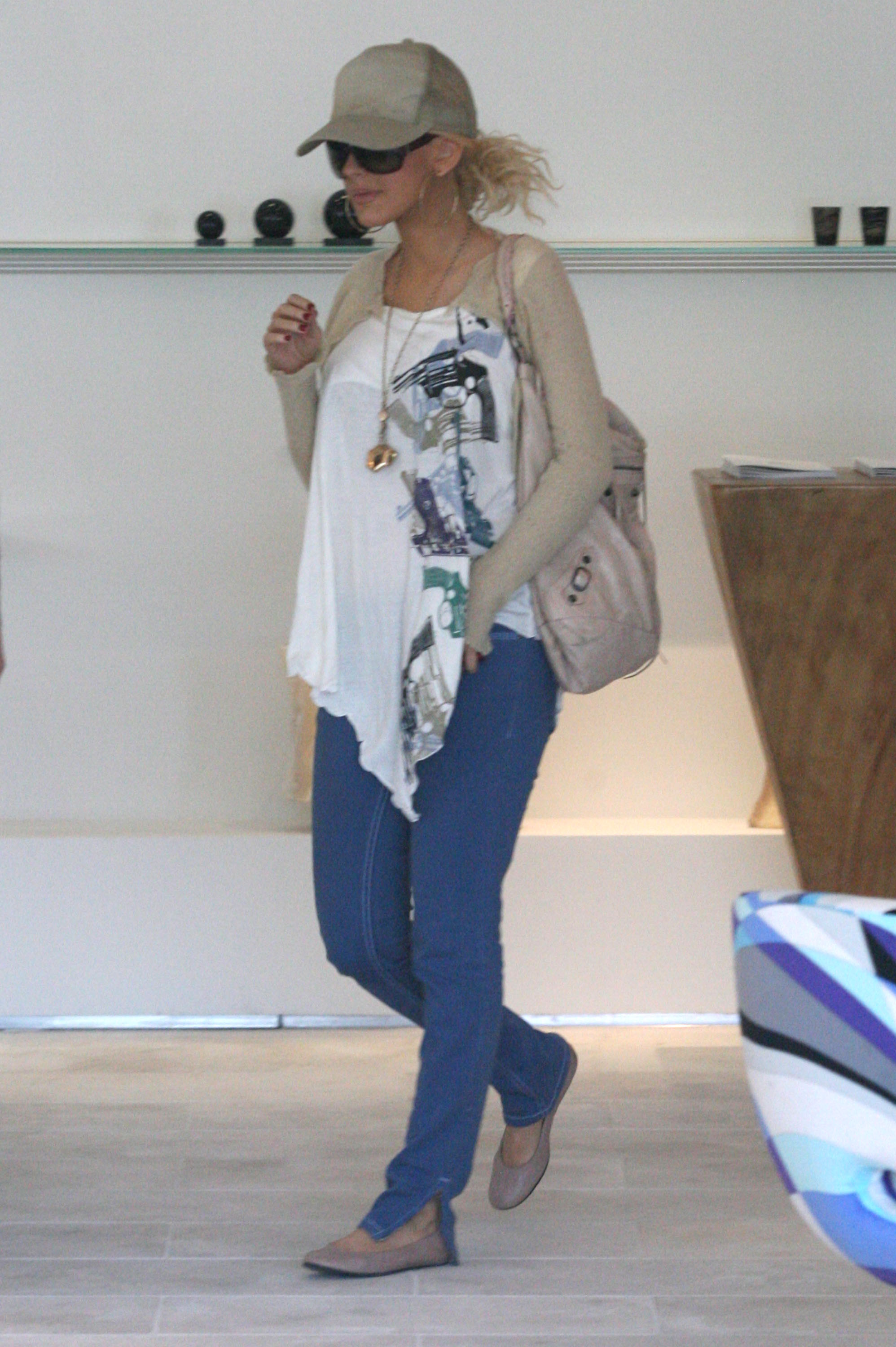 xtinadailycom158.jpg xtinadailycom158.jpg