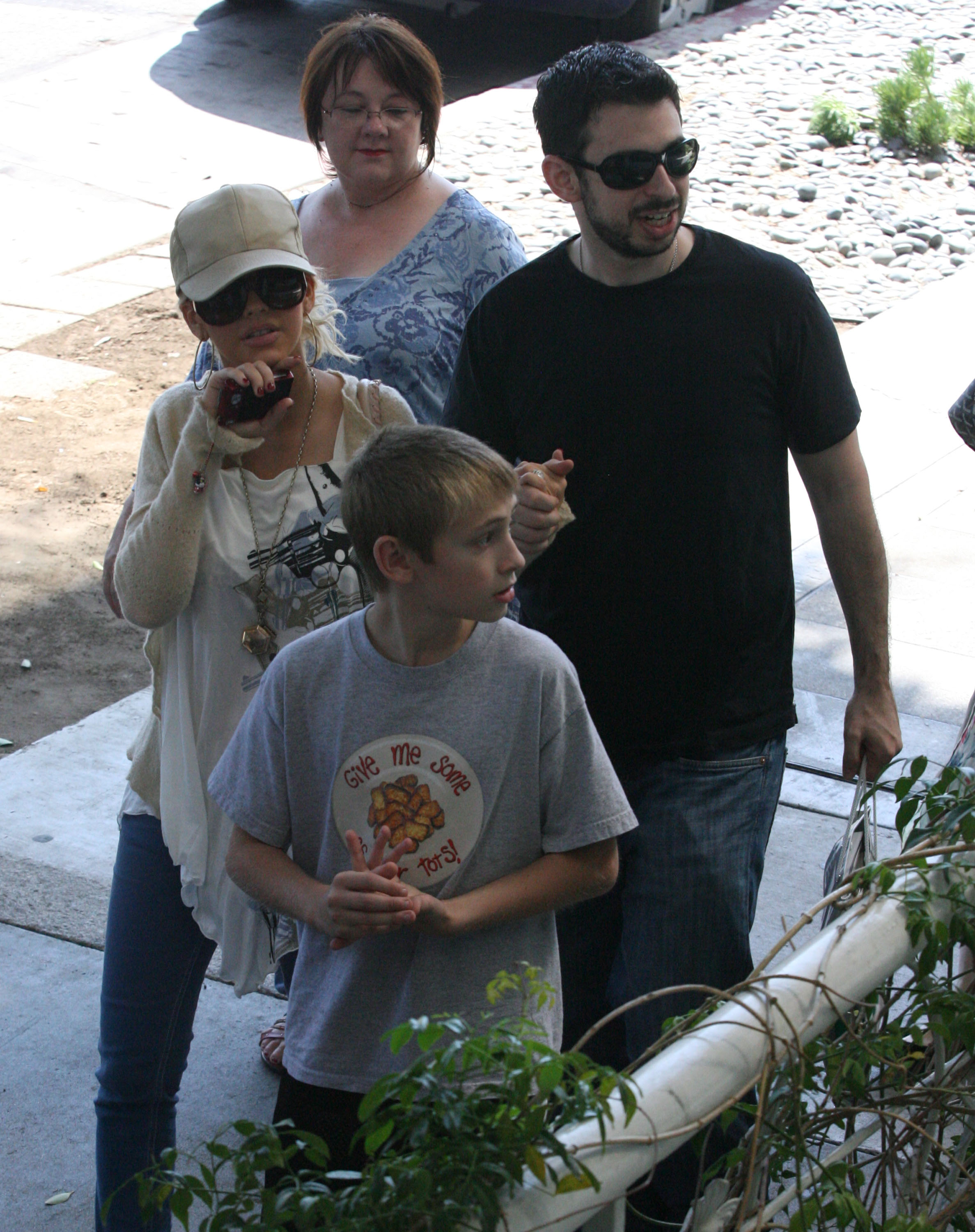 xtinadailycom195.jpg xtinadailycom195.jpg